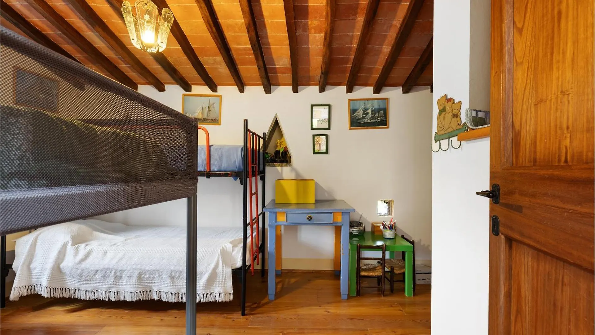 Vila Badia A Passignano Con Piscina Fattoria Montecchio